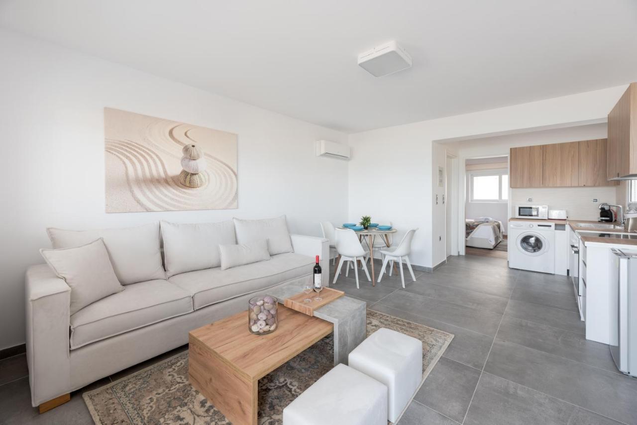 Costa Vasia Seaside Suites And Apartments Vrachati Luaran gambar