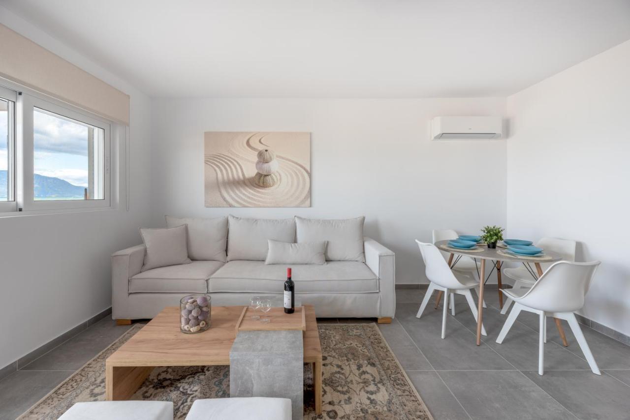 Costa Vasia Seaside Suites And Apartments Vrachati Luaran gambar