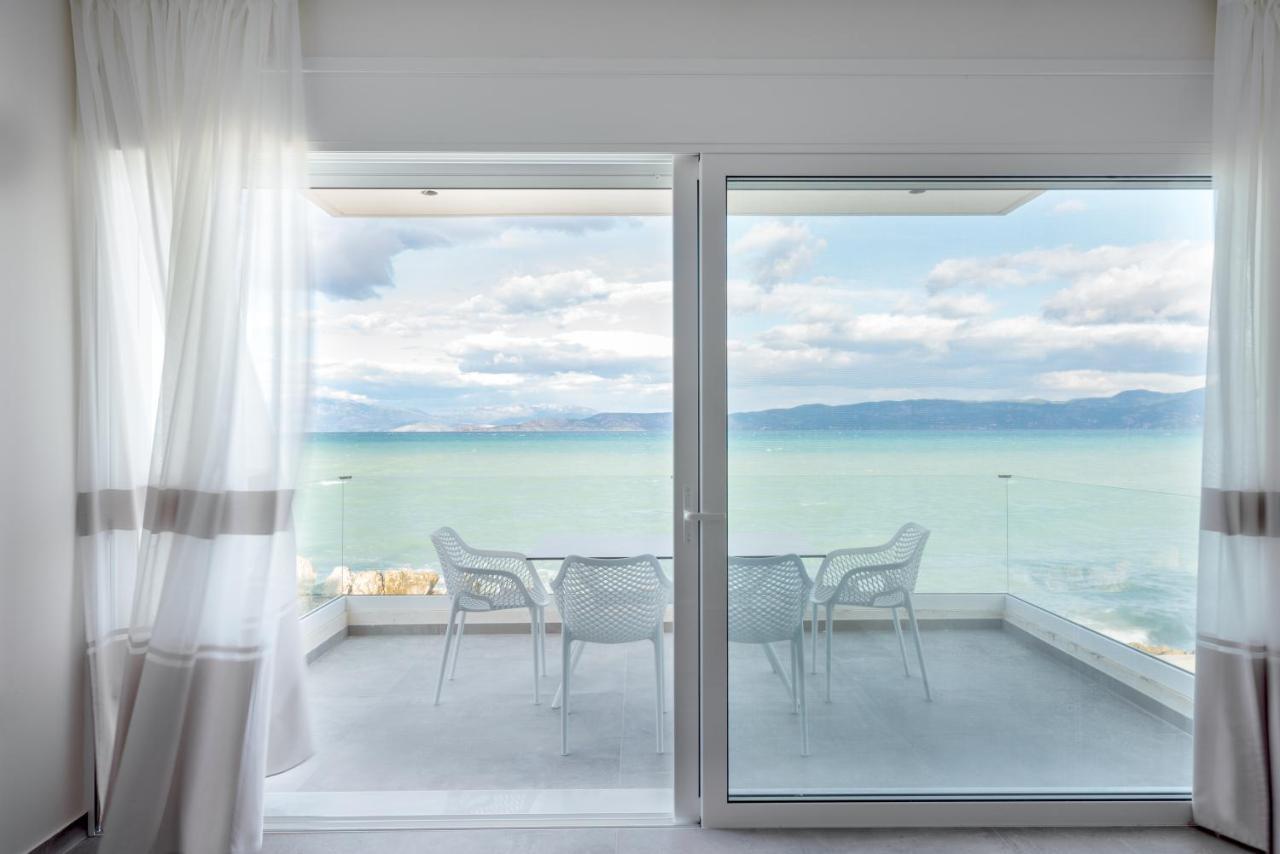 Costa Vasia Seaside Suites And Apartments Vrachati Luaran gambar