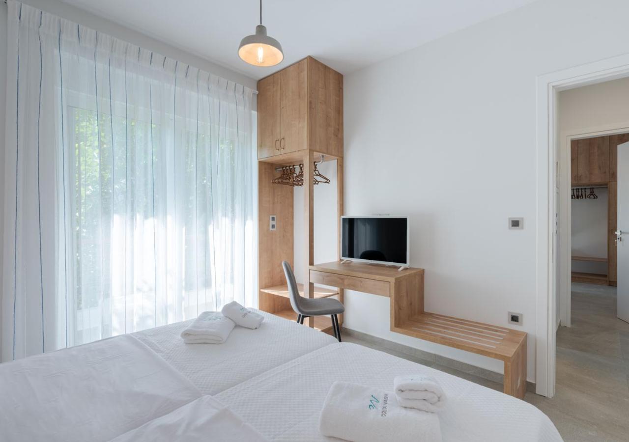 Costa Vasia Seaside Suites And Apartments Vrachati Luaran gambar